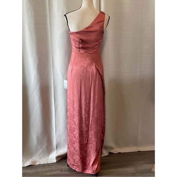 LULUS Deeply Devoted Rusty Rose One Shoulder Jacquard Maxi Dress Size S NWT - Picture 3 of 9